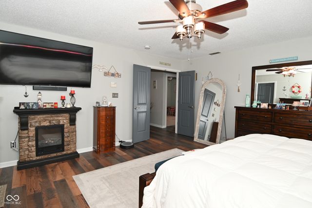 3851 Tartan Trail, Whitestown, IN 46075