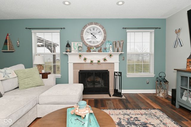 3851 Tartan Trail, Whitestown, IN 46075