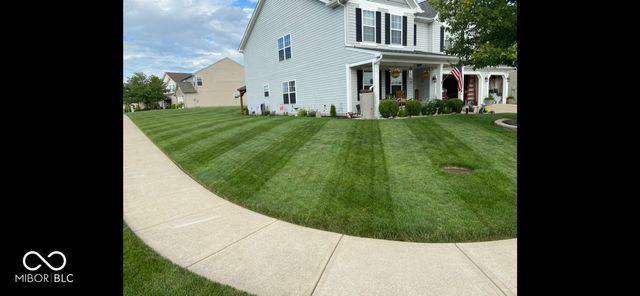 3851 Tartan Trail, Whitestown, IN 46075