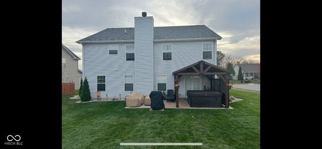 3851 Tartan Trail, Whitestown, IN 46075