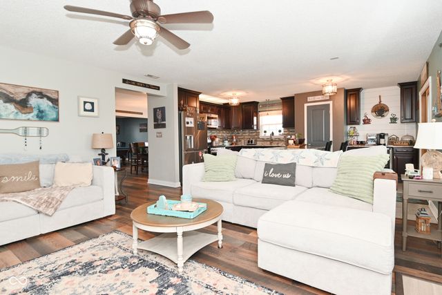 3851 Tartan Trail, Whitestown, IN 46075