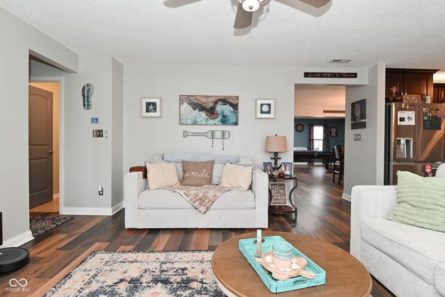 3851 Tartan Trail, Whitestown, IN 46075