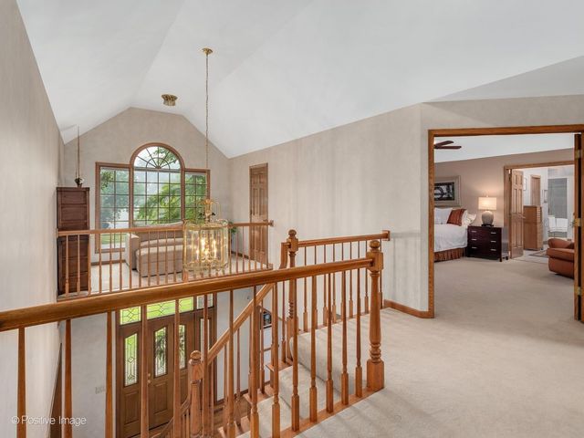 6905 Irish Court, Darien, IL 60561