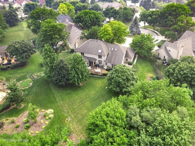6905 Irish Court, Darien, IL 60561
