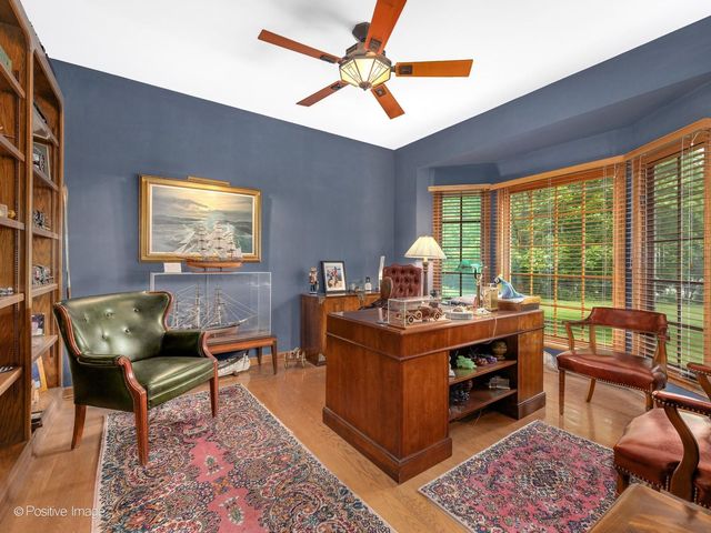 6905 Irish Court, Darien, IL 60561