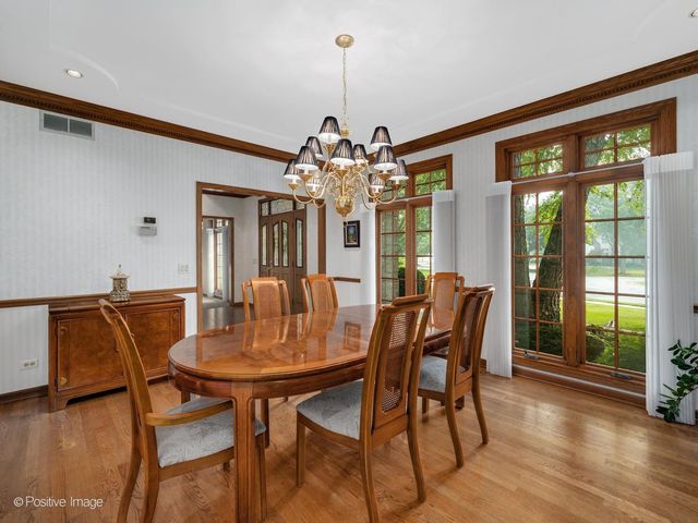 6905 Irish Court, Darien, IL 60561