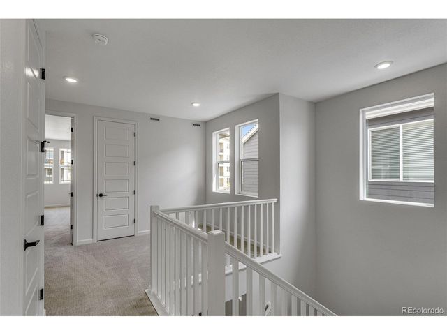 1415 Great Western Dr, Longmont, CO 80501