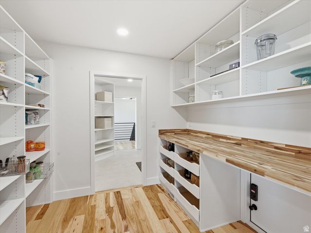 1038 E NORTHBONNEVILLE DR, Salt Lake City, UT 84103
