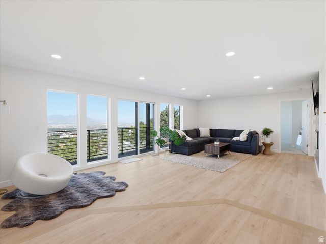 1038 E NORTHBONNEVILLE DR, Salt Lake City, UT 84103