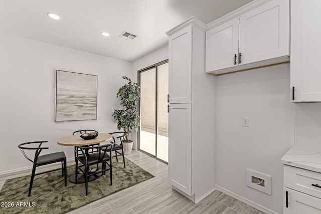 451 S HAWES Road 32, Mesa, AZ 85208