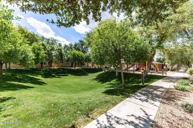 451 S HAWES Road 32, Mesa, AZ 85208