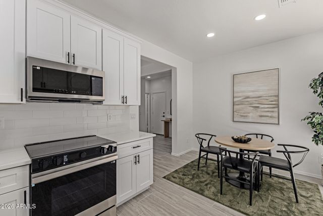 451 S HAWES Road 32, Mesa, AZ 85208