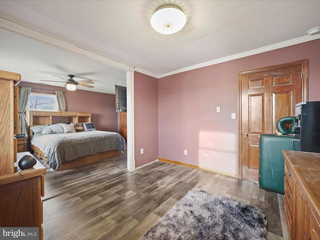 9931 MCCLANAHAN RD, Greencastle, PA 17225