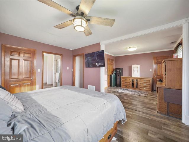 9931 MCCLANAHAN RD, Greencastle, PA 17225