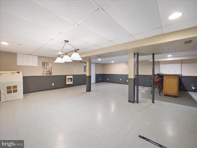 9931 MCCLANAHAN RD, Greencastle, PA 17225