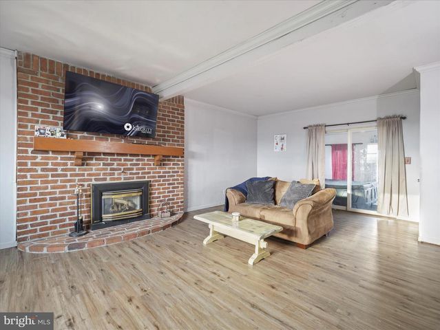 9931 MCCLANAHAN RD, Greencastle, PA 17225