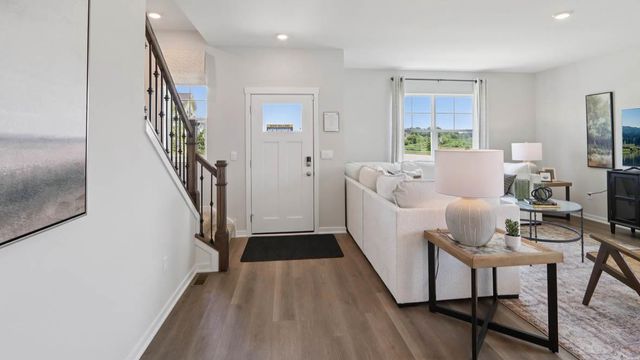 557 Trysil Aly N, Stoughton, WI 53589