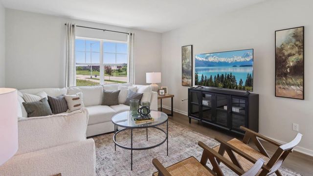 557 Trysil Aly N, Stoughton, WI 53589