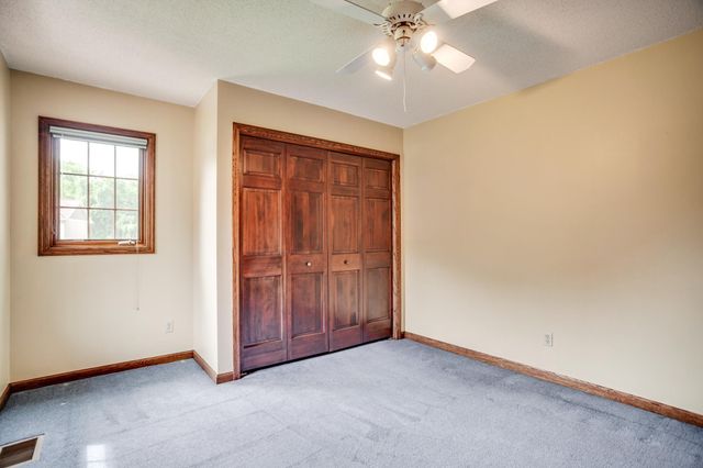 16760 N Manor Road, Eden Prairie, MN 55346