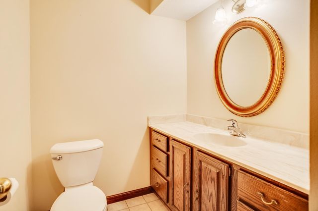 16760 N Manor Road, Eden Prairie, MN 55346