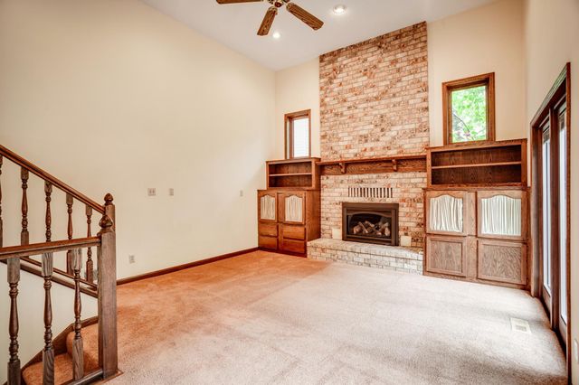 16760 N Manor Road, Eden Prairie, MN 55346