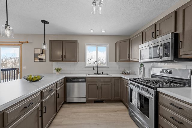 74 Andrea Ct., Iowa City, IA 52246