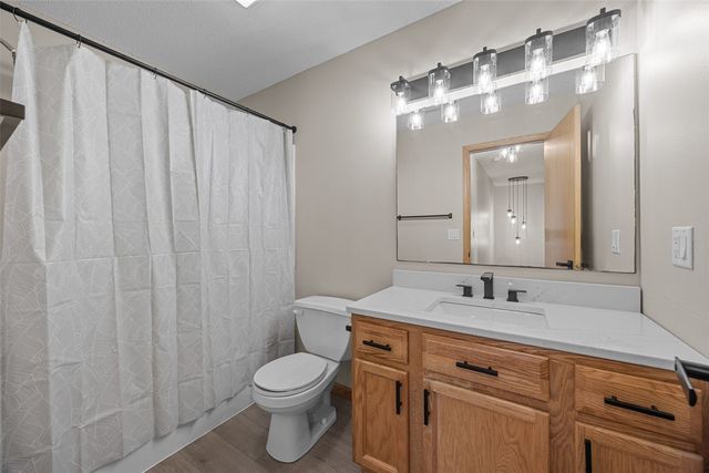 74 Andrea Ct., Iowa City, IA 52246