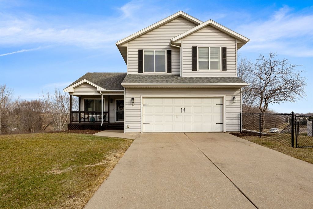 74 Andrea Ct., Iowa City, IA 52246
