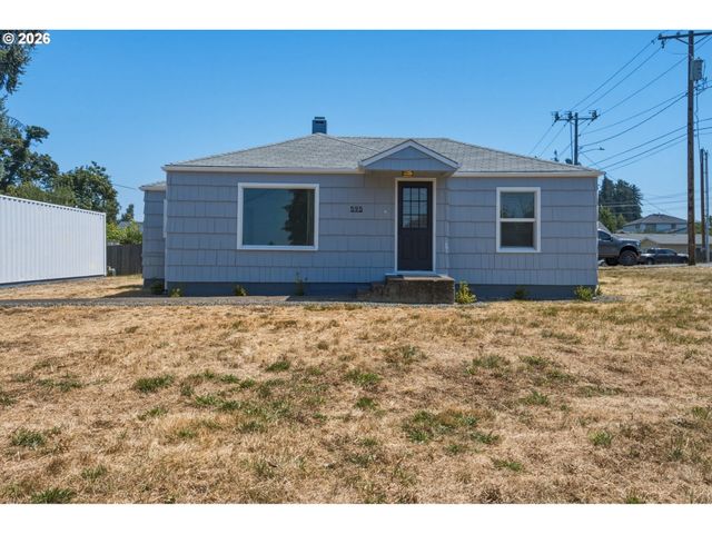 595 S 47TH St, Springfield, OR 97478