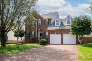 499 Essex Park Cir, Franklin, TN 37069