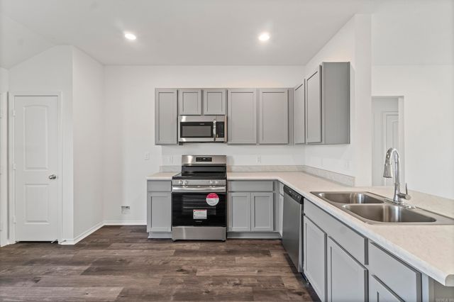 79 Farmhouse Circle, Vilonia, AR 72173