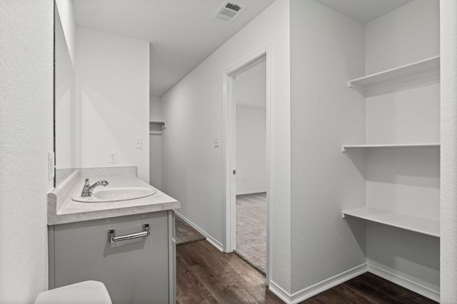 79 Farmhouse Circle, Vilonia, AR 72173