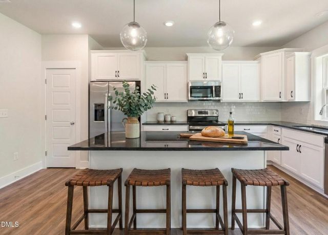 125 Beacon Drive, Pittsboro, NC 27312