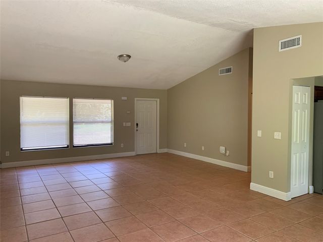 12179 58th Pl, West Palm Beach, FL 33411