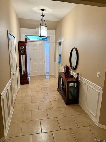 1176 Rutherford Street, Lapeer, MI 48446