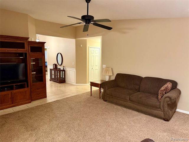 1176 Rutherford Street, Lapeer, MI 48446