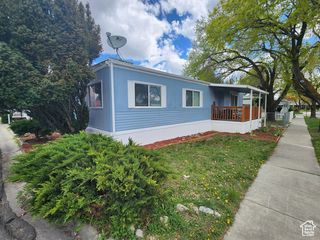 1043 W FIREWEED DR, Taylorsville, UT 84123