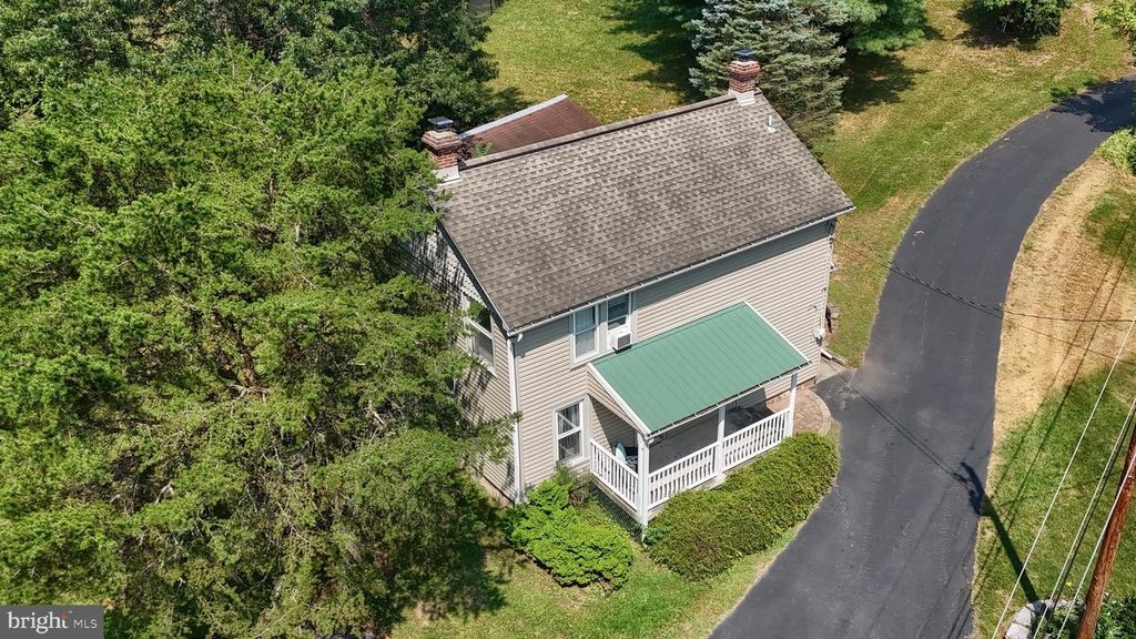 105 KINGS HWY, Marysville, PA 17053