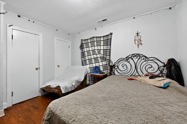 1083 Mattox Town Rd, Lawrenceburg, TN 38464