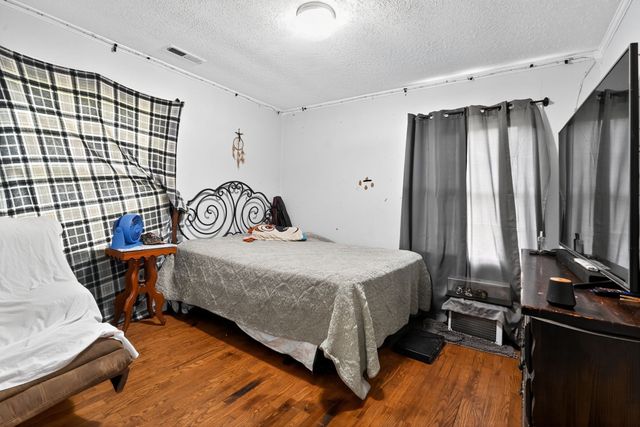 1083 Mattox Town Rd, Lawrenceburg, TN 38464