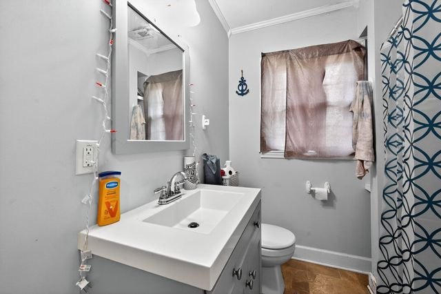 1083 Mattox Town Rd, Lawrenceburg, TN 38464