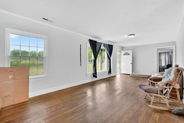 1083 Mattox Town Rd, Lawrenceburg, TN 38464