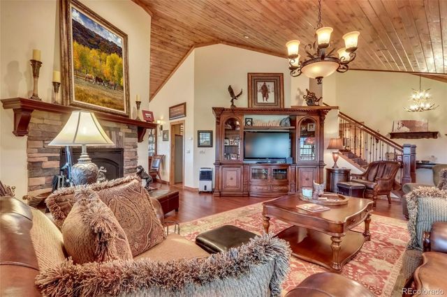 4505 Mountain View Trail, Walsenburg, CO 81089