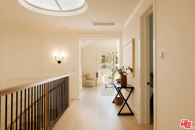 427 N Bundy Drive, Los Angeles, CA 90049