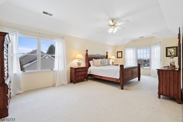 36 Matrick Ct, Hillsborough Twp., NJ 08844