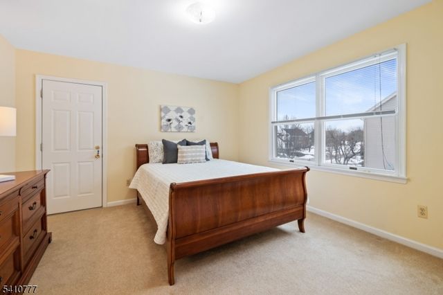 36 Matrick Ct, Hillsborough Twp., NJ 08844