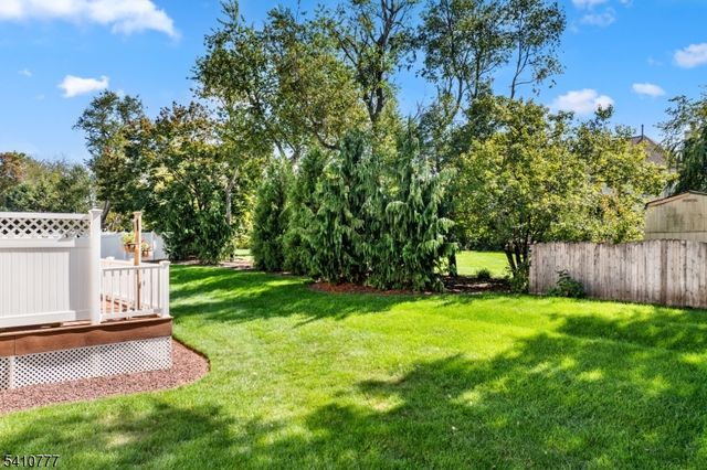 36 Matrick Ct, Hillsborough Twp., NJ 08844