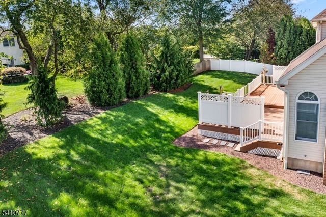 36 Matrick Ct, Hillsborough Twp., NJ 08844