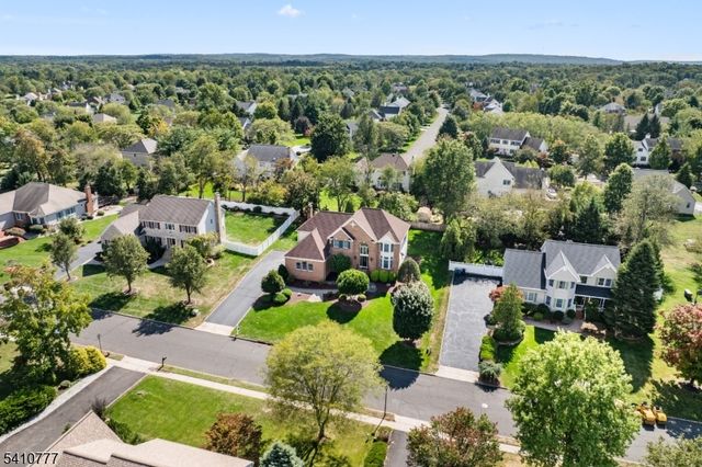 36 Matrick Ct, Hillsborough Twp., NJ 08844