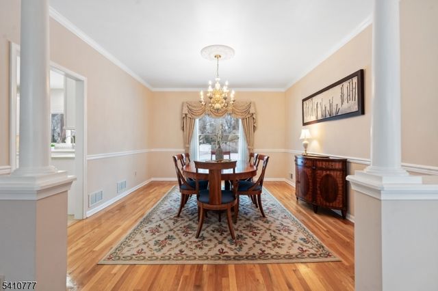 36 Matrick Ct, Hillsborough Twp., NJ 08844